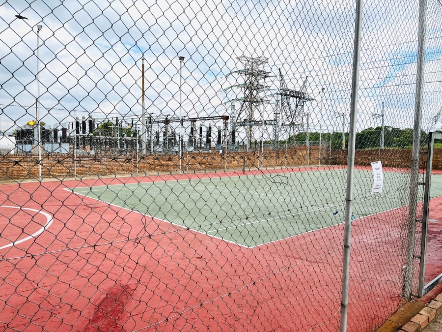 To Let 2 Bedroom Property for Rent in Buccleuch Gauteng