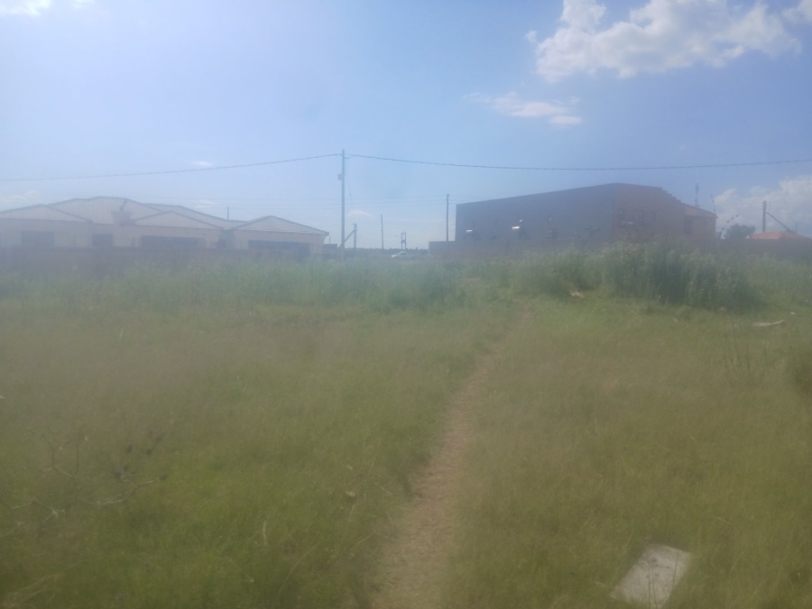 Commercial Property for Sale in Mohlakeng Gauteng