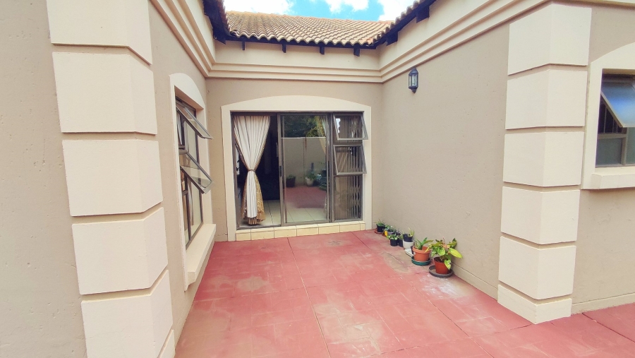 4 Bedroom Property for Sale in Celtisdal Gauteng