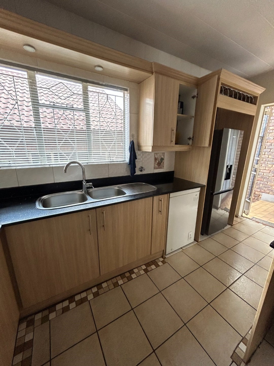3 Bedroom Property for Sale in Bergbron Gauteng