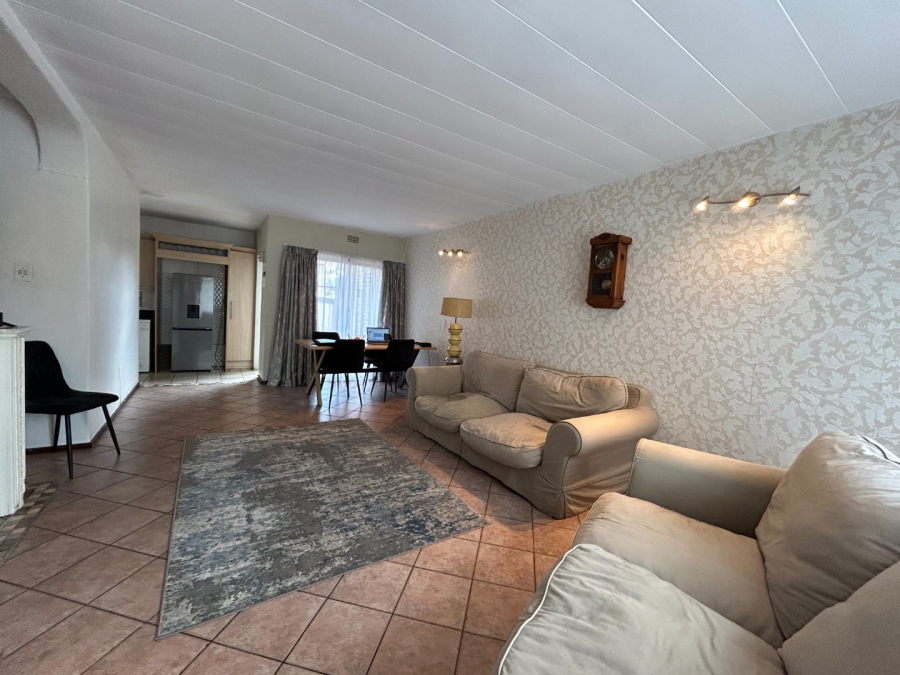 3 Bedroom Property for Sale in Bergbron Gauteng