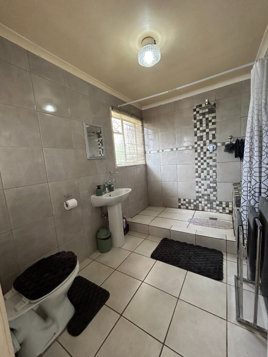 3 Bedroom Property for Sale in Bergbron Gauteng