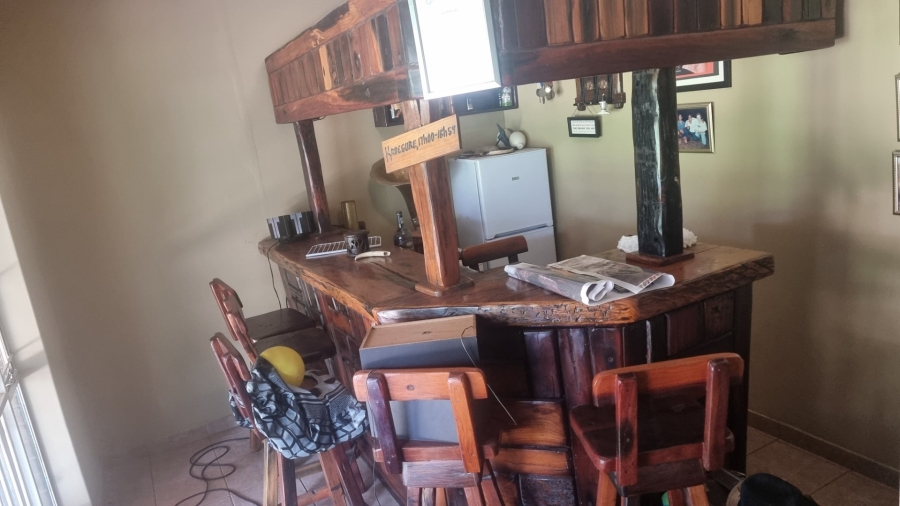 1 Bedroom Property for Sale in Hornsoord A H Gauteng