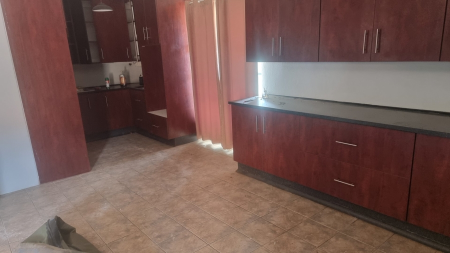 1 Bedroom Property for Sale in Hornsoord A H Gauteng