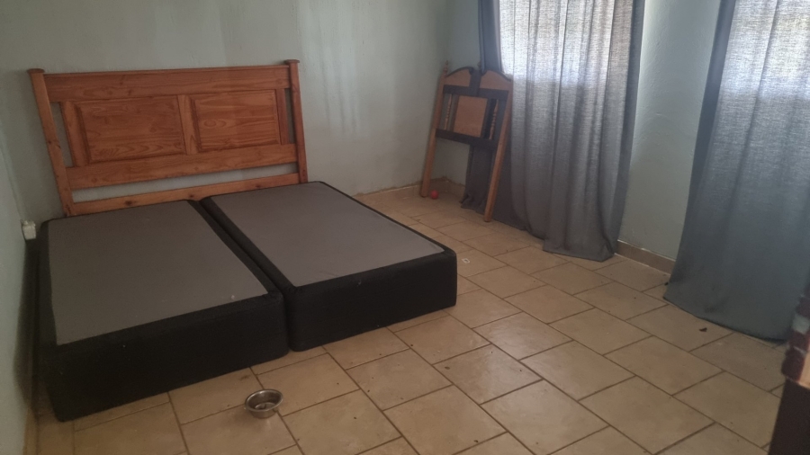 1 Bedroom Property for Sale in Hornsoord A H Gauteng