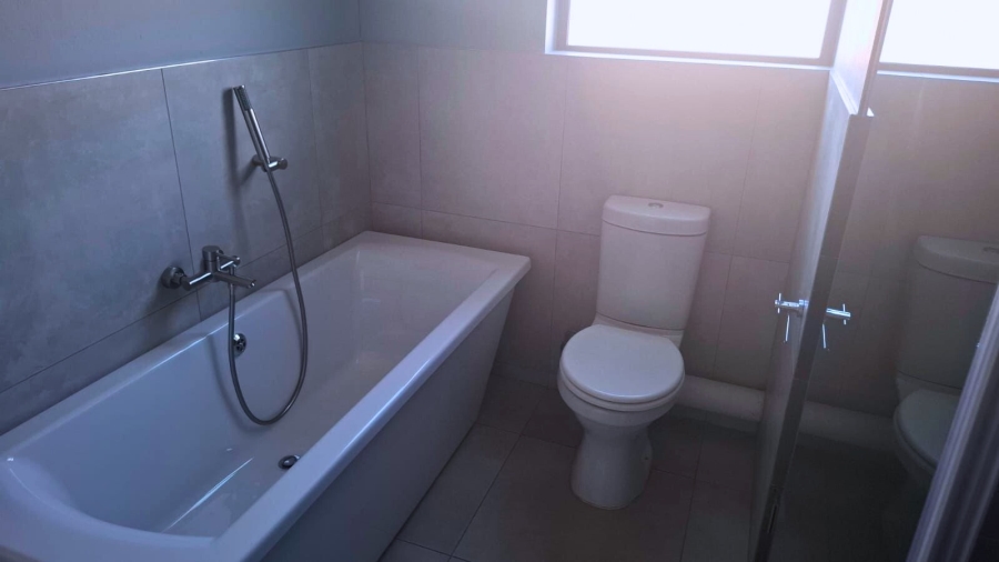 3 Bedroom Property for Sale in Glen Austin Gauteng