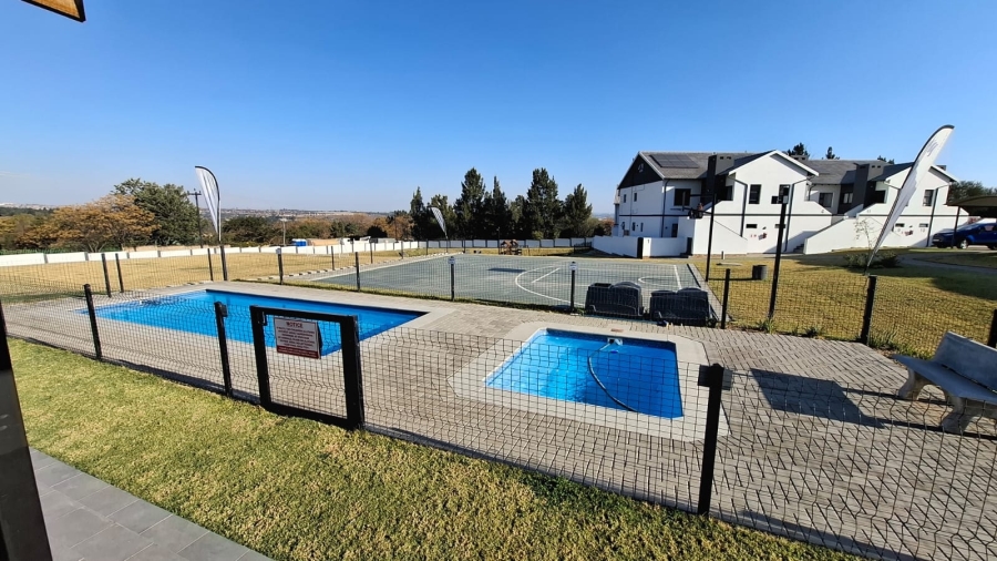 3 Bedroom Property for Sale in Glen Austin Gauteng
