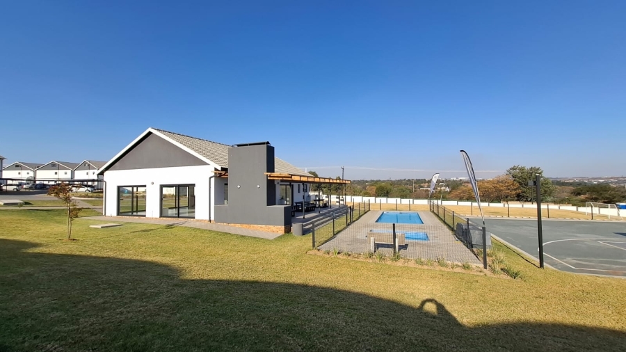 3 Bedroom Property for Sale in Glen Austin Gauteng