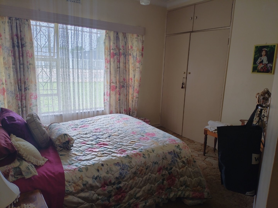 4 Bedroom Property for Sale in Strubenvale Gauteng