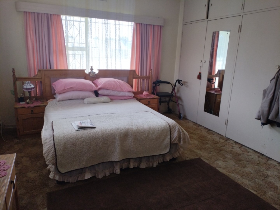 4 Bedroom Property for Sale in Strubenvale Gauteng