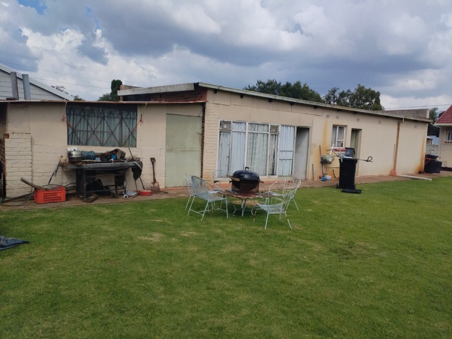 4 Bedroom Property for Sale in Strubenvale Gauteng