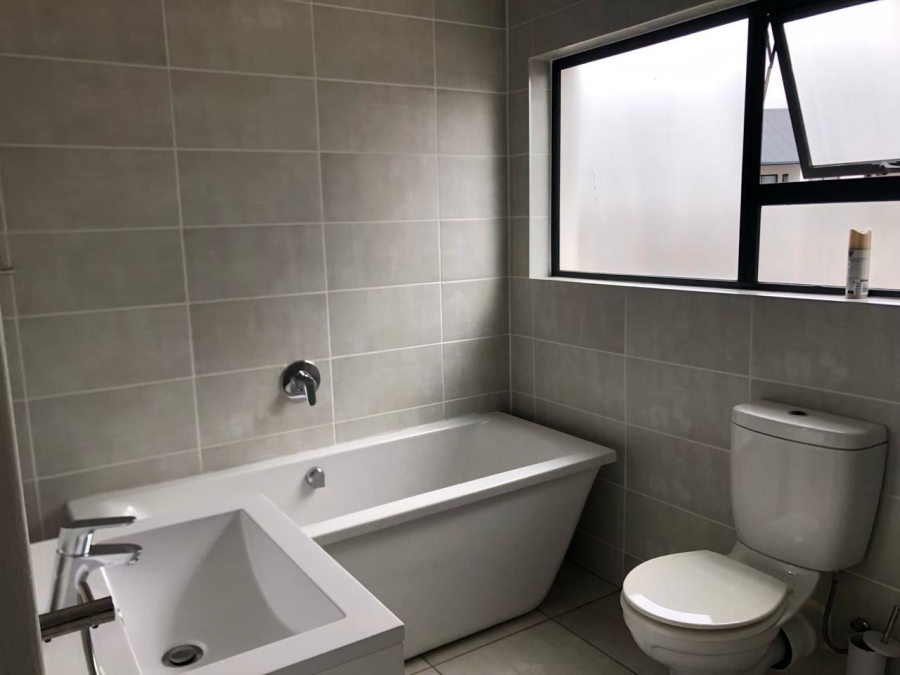 To Let 3 Bedroom Property for Rent in Greencreek Lifestyle Estate Gauteng