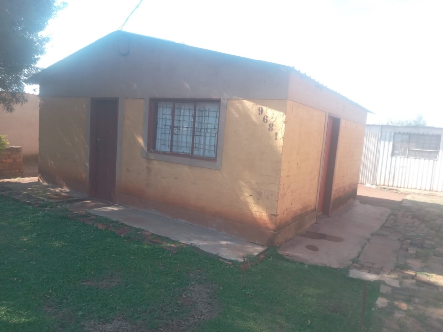 2 Bedroom Property for Sale in Soshanguve South Gauteng