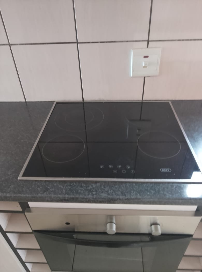 To Let 3 Bedroom Property for Rent in The Orchards Gauteng