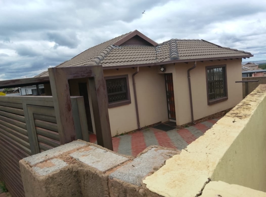 To Let 3 Bedroom Property for Rent in The Orchards Gauteng