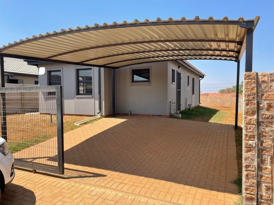 To Let 3 Bedroom Property for Rent in Danville Gauteng