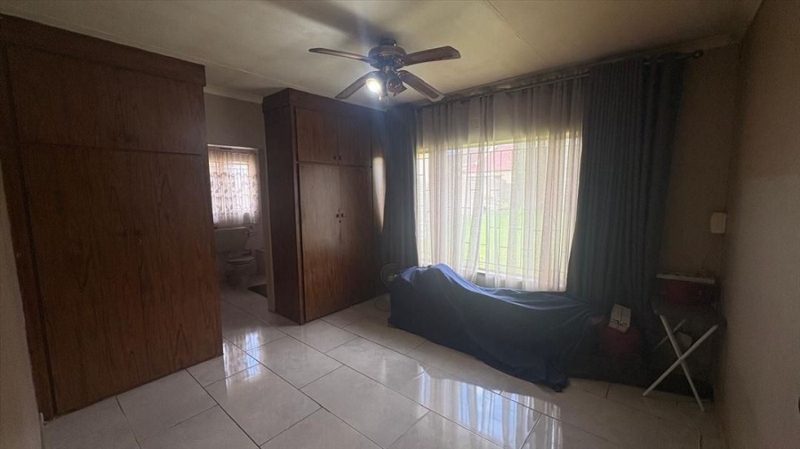 4 Bedroom Property for Sale in Rynsoord Gauteng