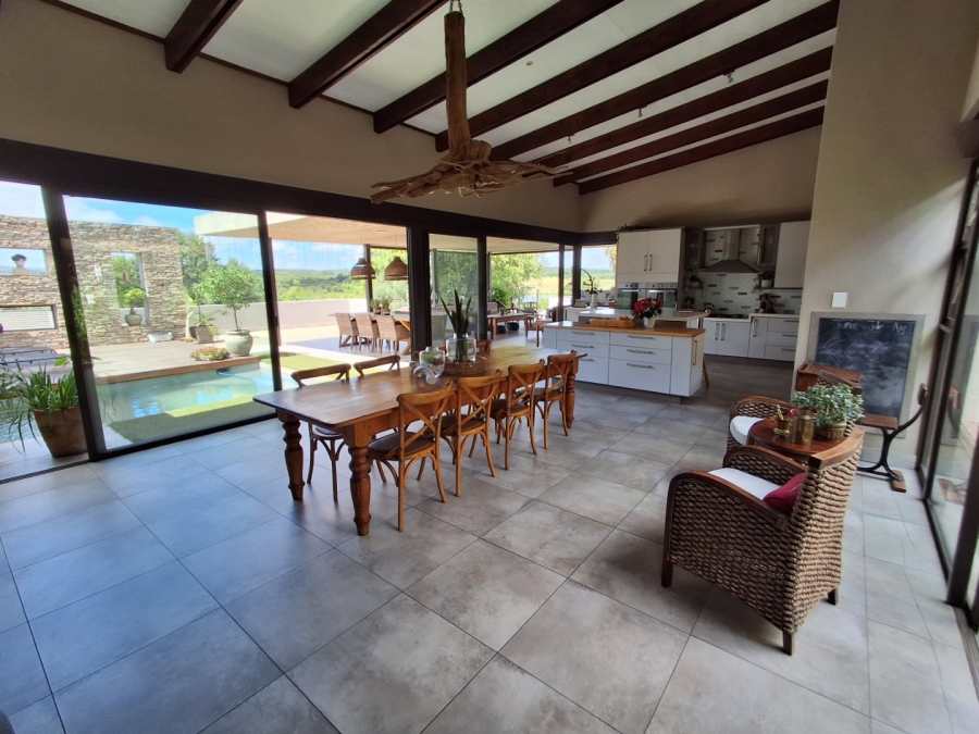 5 Bedroom Property for Sale in Sable Hills Gauteng