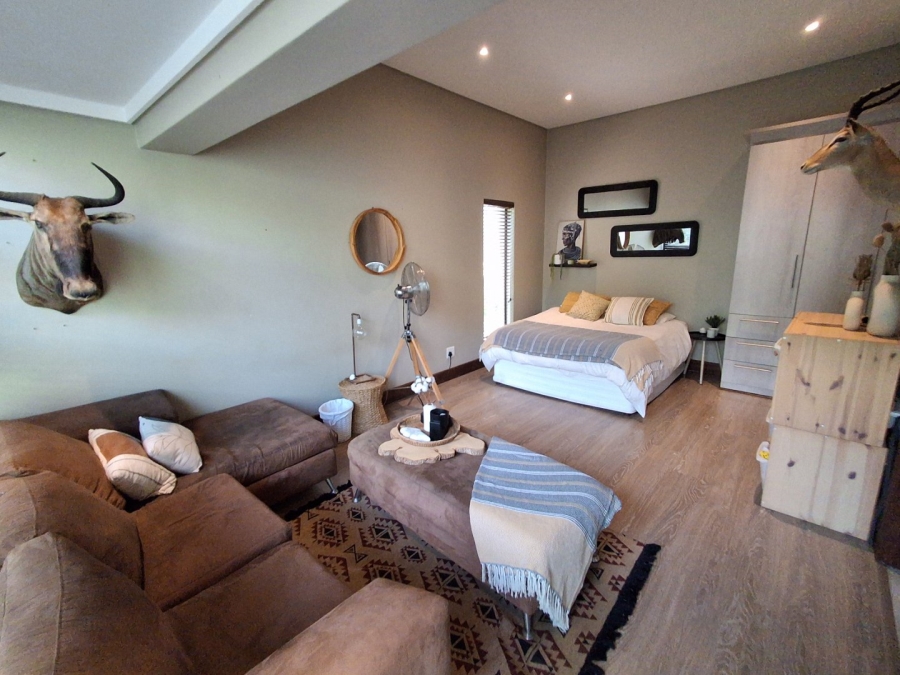 5 Bedroom Property for Sale in Sable Hills Gauteng