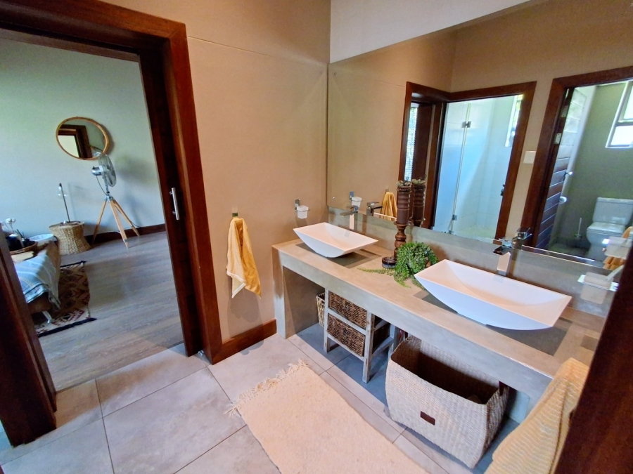 5 Bedroom Property for Sale in Sable Hills Gauteng