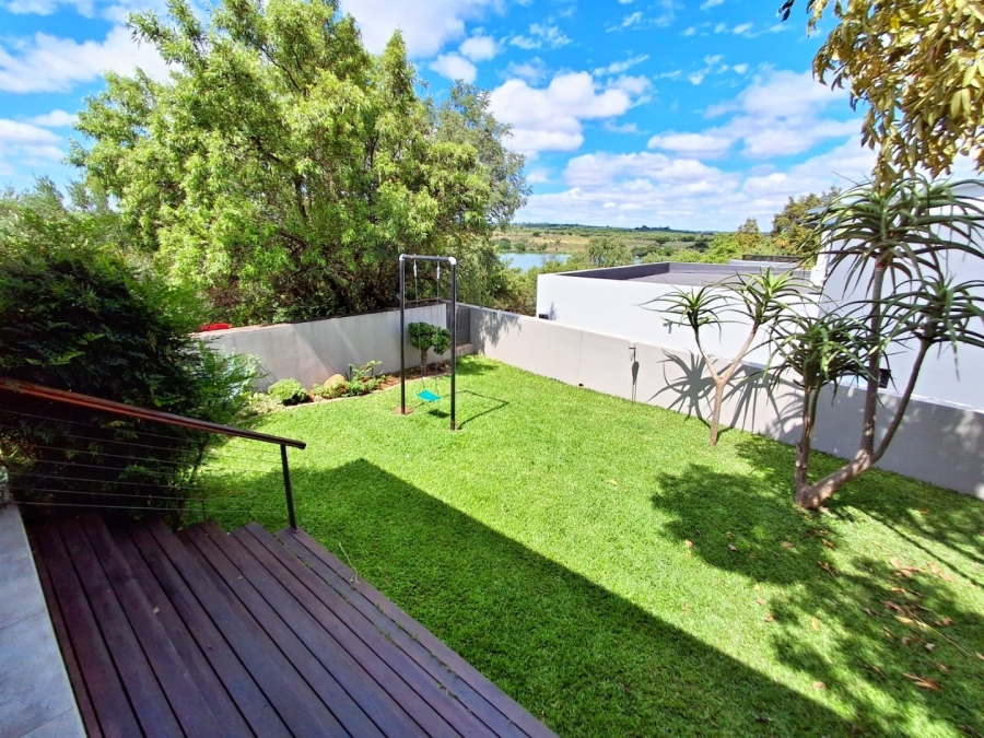 5 Bedroom Property for Sale in Sable Hills Gauteng