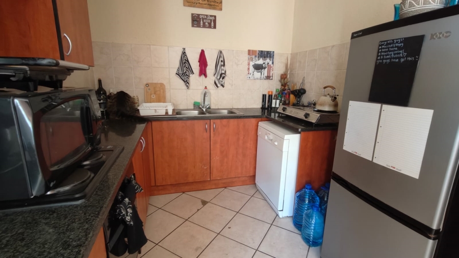 1 Bedroom Property for Sale in Annlin Gauteng