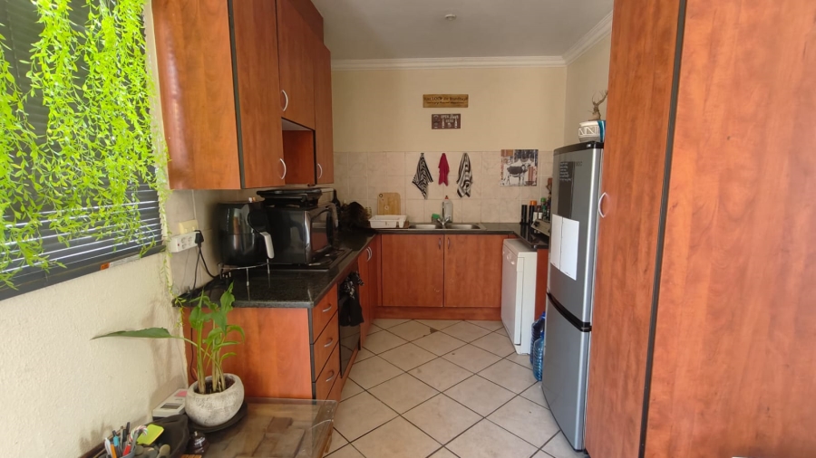 1 Bedroom Property for Sale in Annlin Gauteng