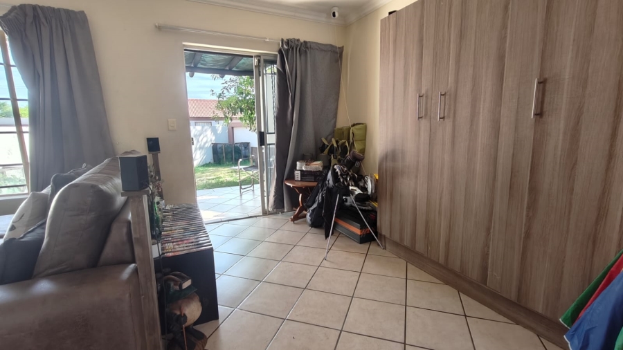 1 Bedroom Property for Sale in Annlin Gauteng