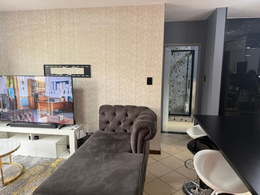 3 Bedroom Property for Sale in Equestria Gauteng