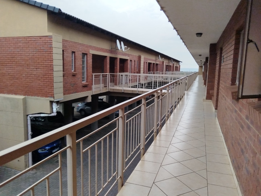 3 Bedroom Property for Sale in Equestria Gauteng
