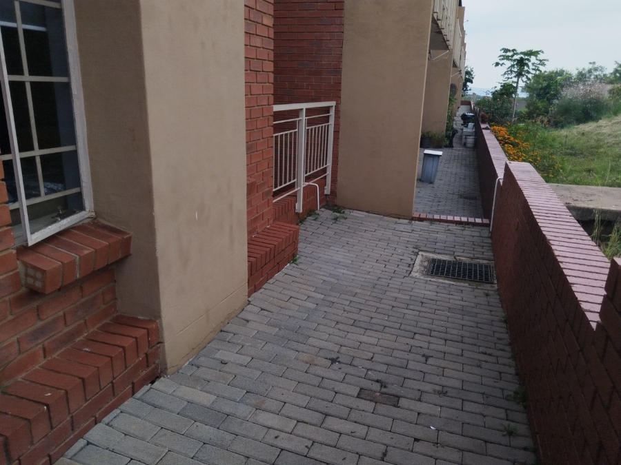 3 Bedroom Property for Sale in Equestria Gauteng