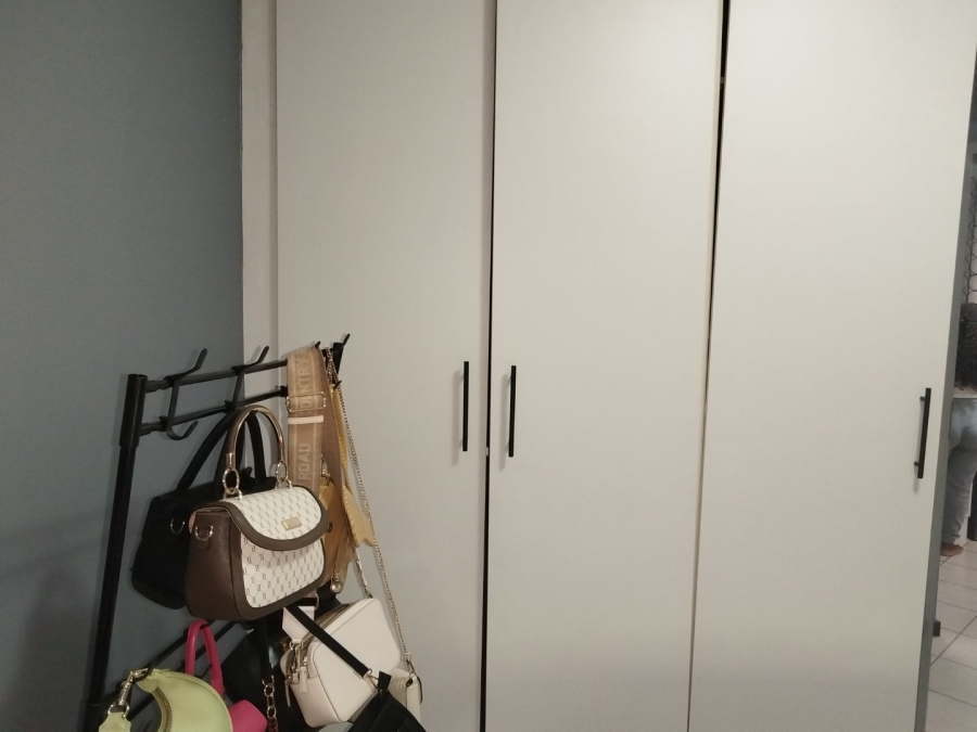 3 Bedroom Property for Sale in Equestria Gauteng