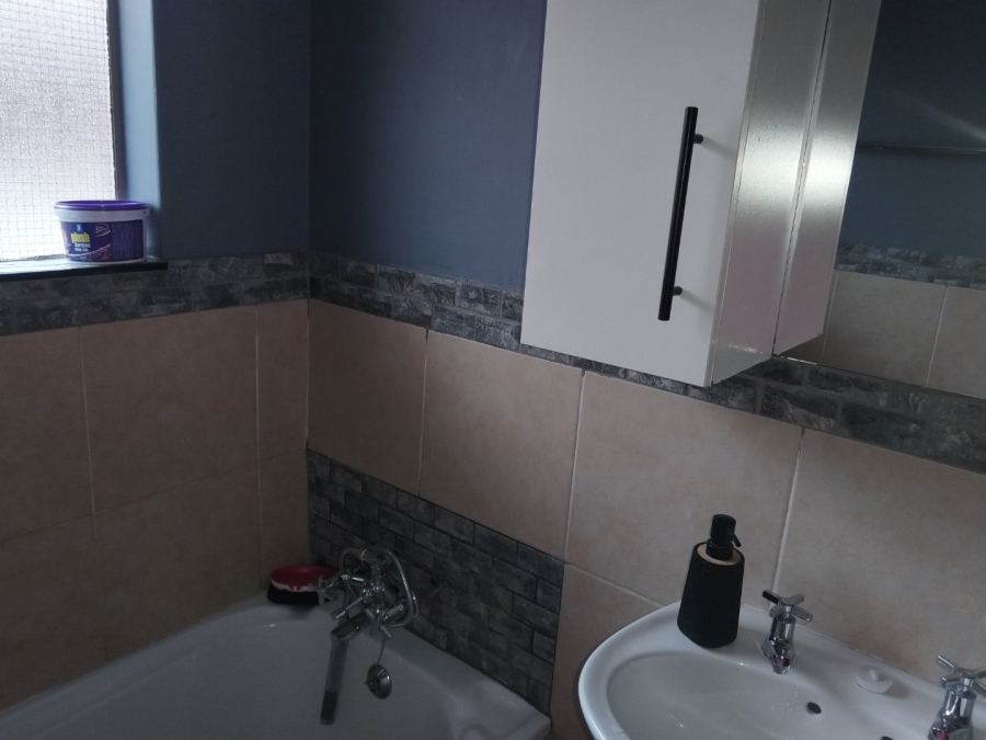 3 Bedroom Property for Sale in Equestria Gauteng