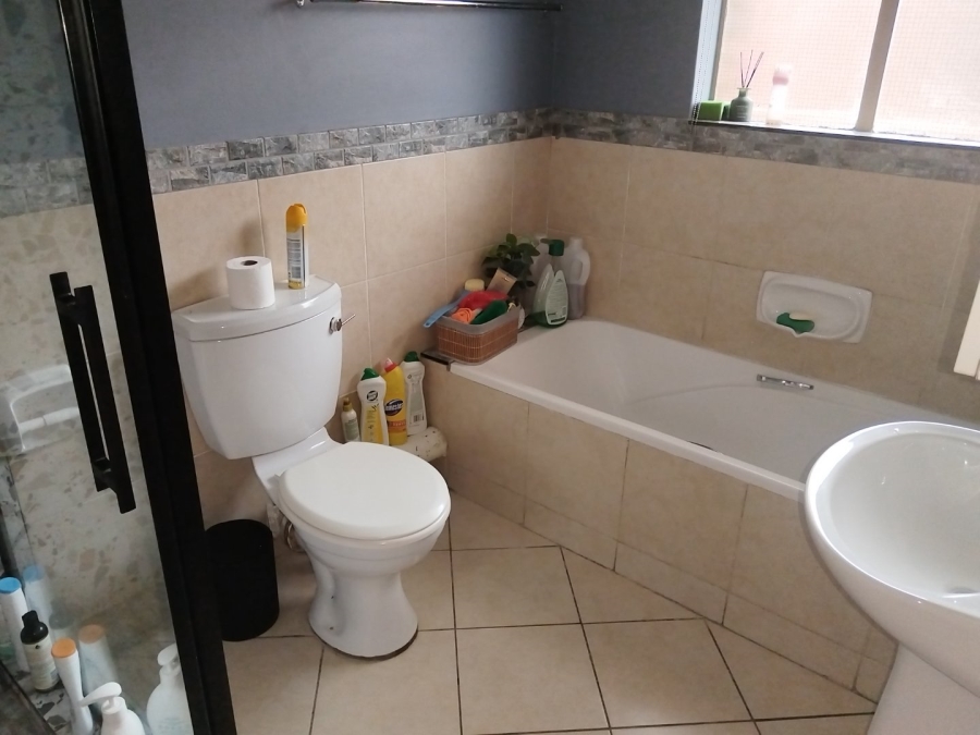 3 Bedroom Property for Sale in Equestria Gauteng