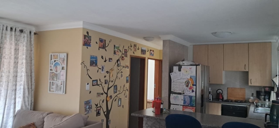 To Let 2 Bedroom Property for Rent in Equestria Gauteng