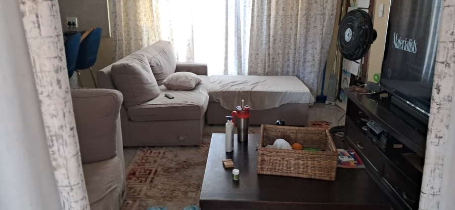 To Let 2 Bedroom Property for Rent in Equestria Gauteng