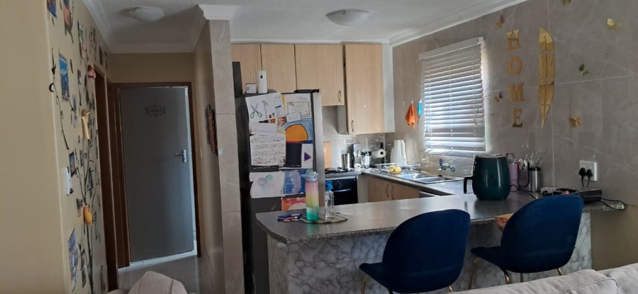 To Let 2 Bedroom Property for Rent in Equestria Gauteng