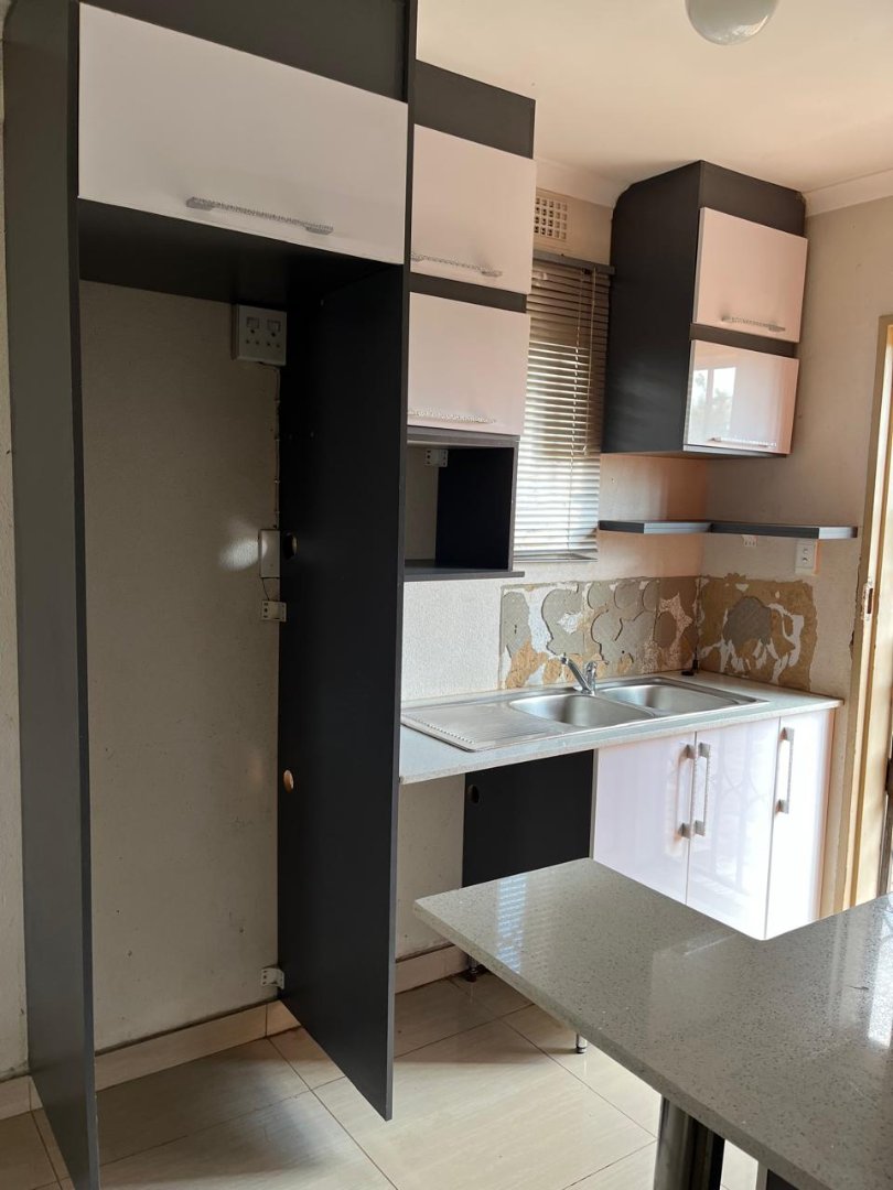 To Let  Bedroom Property for Rent in Rosslyn Gauteng