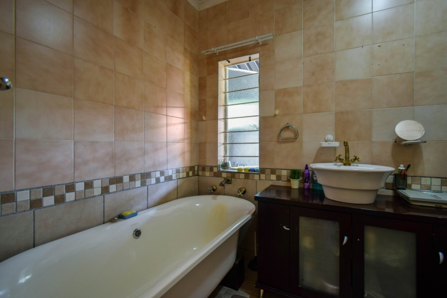 4 Bedroom Property for Sale in Sinoville Gauteng