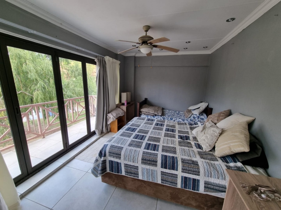 3 Bedroom Property for Sale in Vaaloewer Gauteng