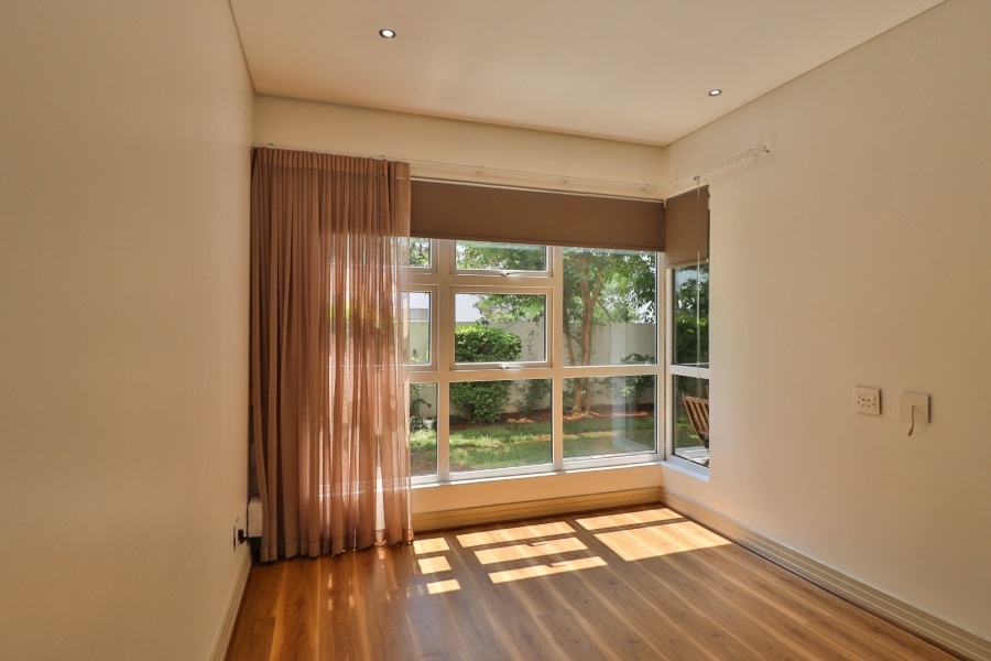 2 Bedroom Property for Sale in Dunkeld West Gauteng