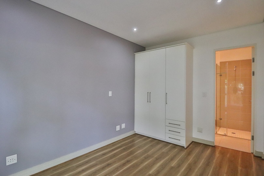 2 Bedroom Property for Sale in Dunkeld West Gauteng