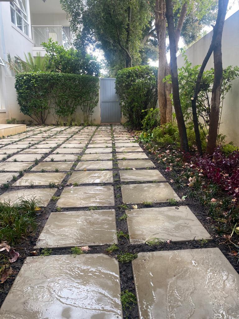 2 Bedroom Property for Sale in Dunkeld West Gauteng