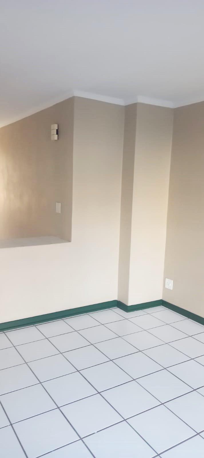 2 Bedroom Property for Sale in Vorna Valley Gauteng