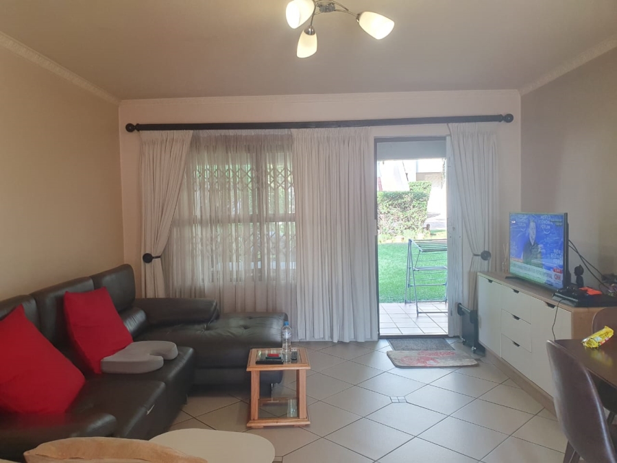 2 Bedroom Property for Sale in Marais Steyn Park Gauteng
