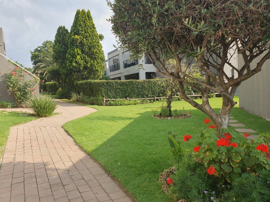 2 Bedroom Property for Sale in Marais Steyn Park Gauteng