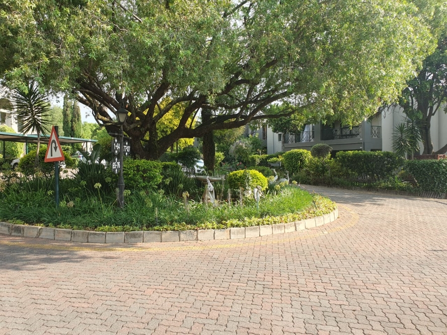 2 Bedroom Property for Sale in Marais Steyn Park Gauteng