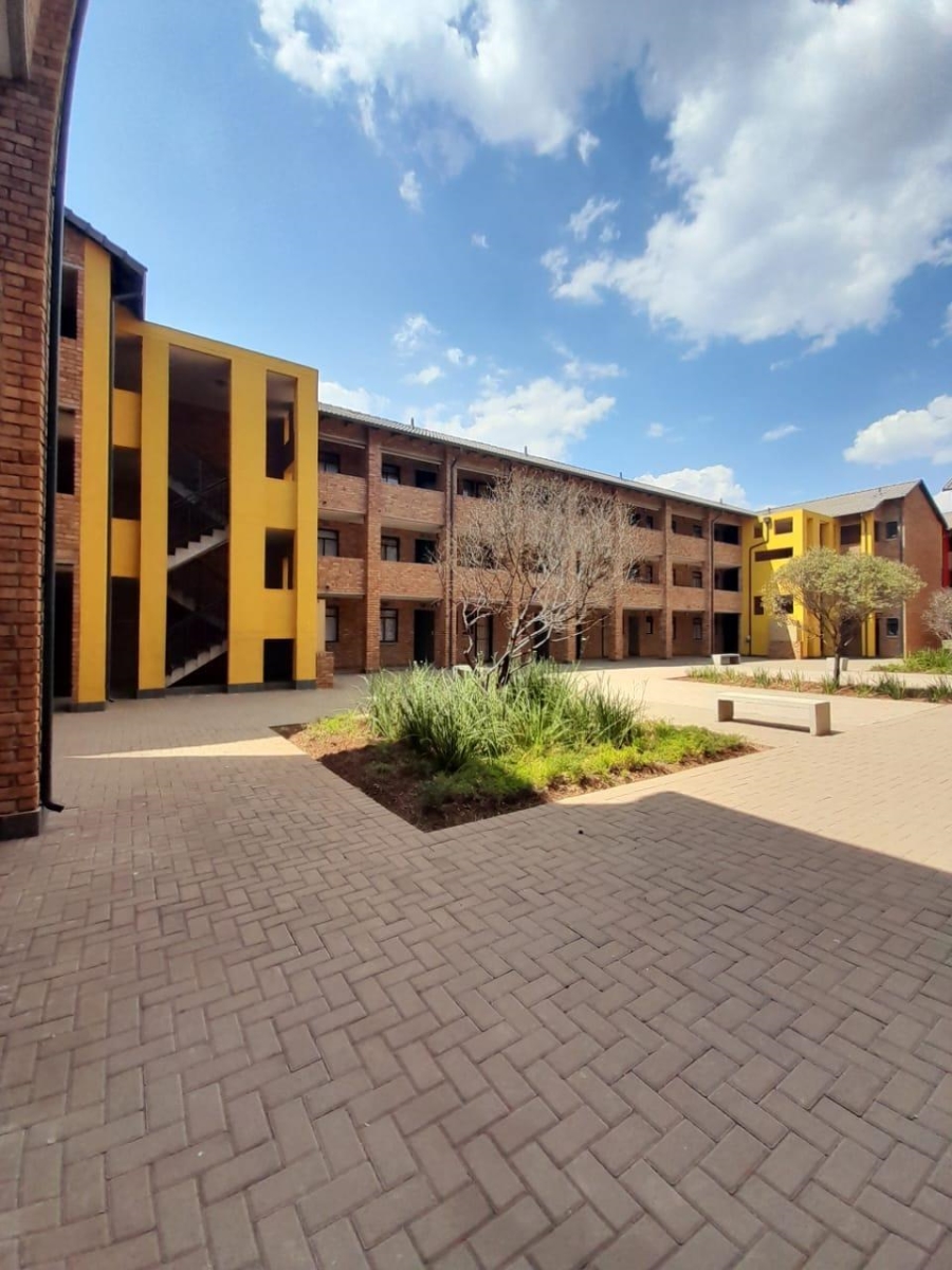 1 Bedroom Property for Sale in Sky City Gauteng