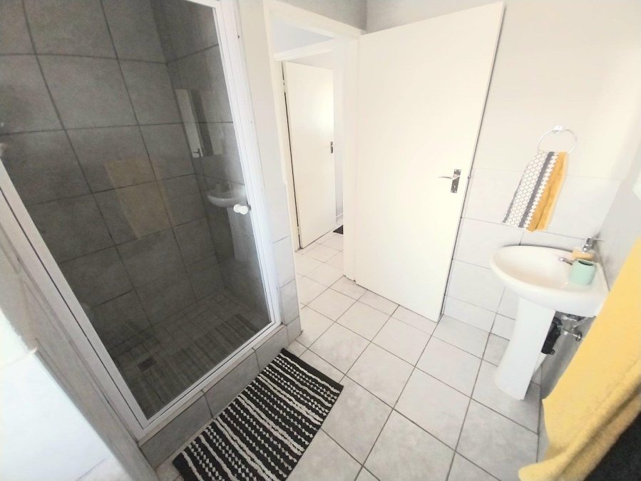 1 Bedroom Property for Sale in Sky City Gauteng