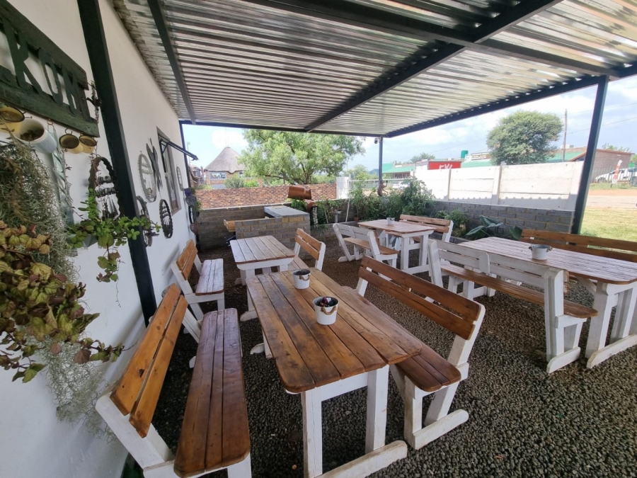 Commercial Property for Sale in Vaaloewer Gauteng